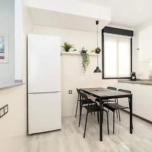  Apartment -malagasunapts- Stylish Centre Pool&parking
