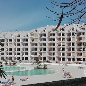 https://san-marino-apartment-los-cristianos-tenerife.in-canary-islands.com